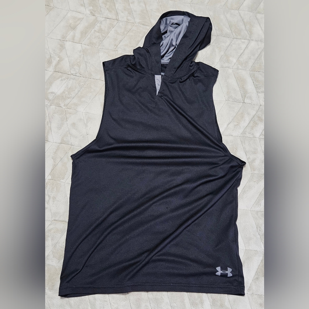 Under Armour Black Sleeveless Hooded Training Top